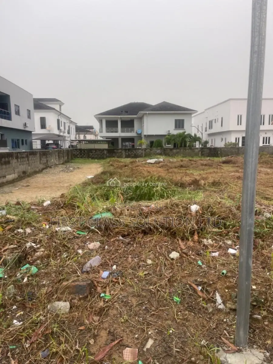 920 SQM Landed Property in Off Lekki-Epe Expressway