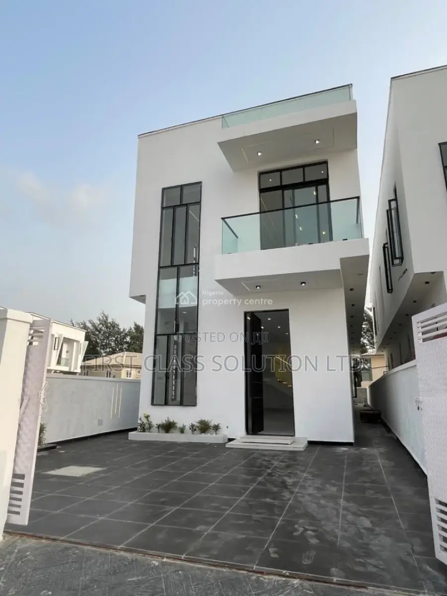 5bdrm Duplex in Ikota Villa Estate, for sale in Ikota