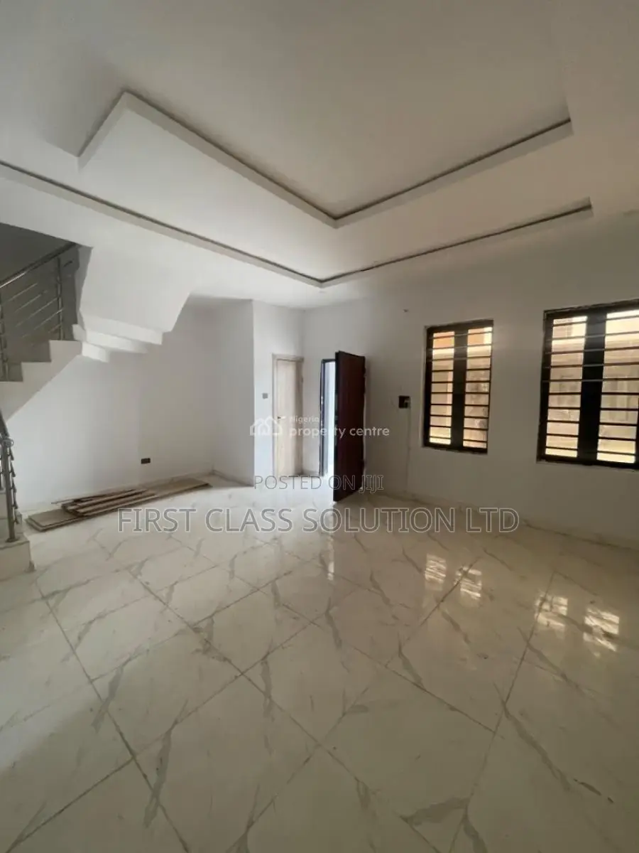 4bdrm Duplex in Ajah, Lagos for sale in VGC / Ajah