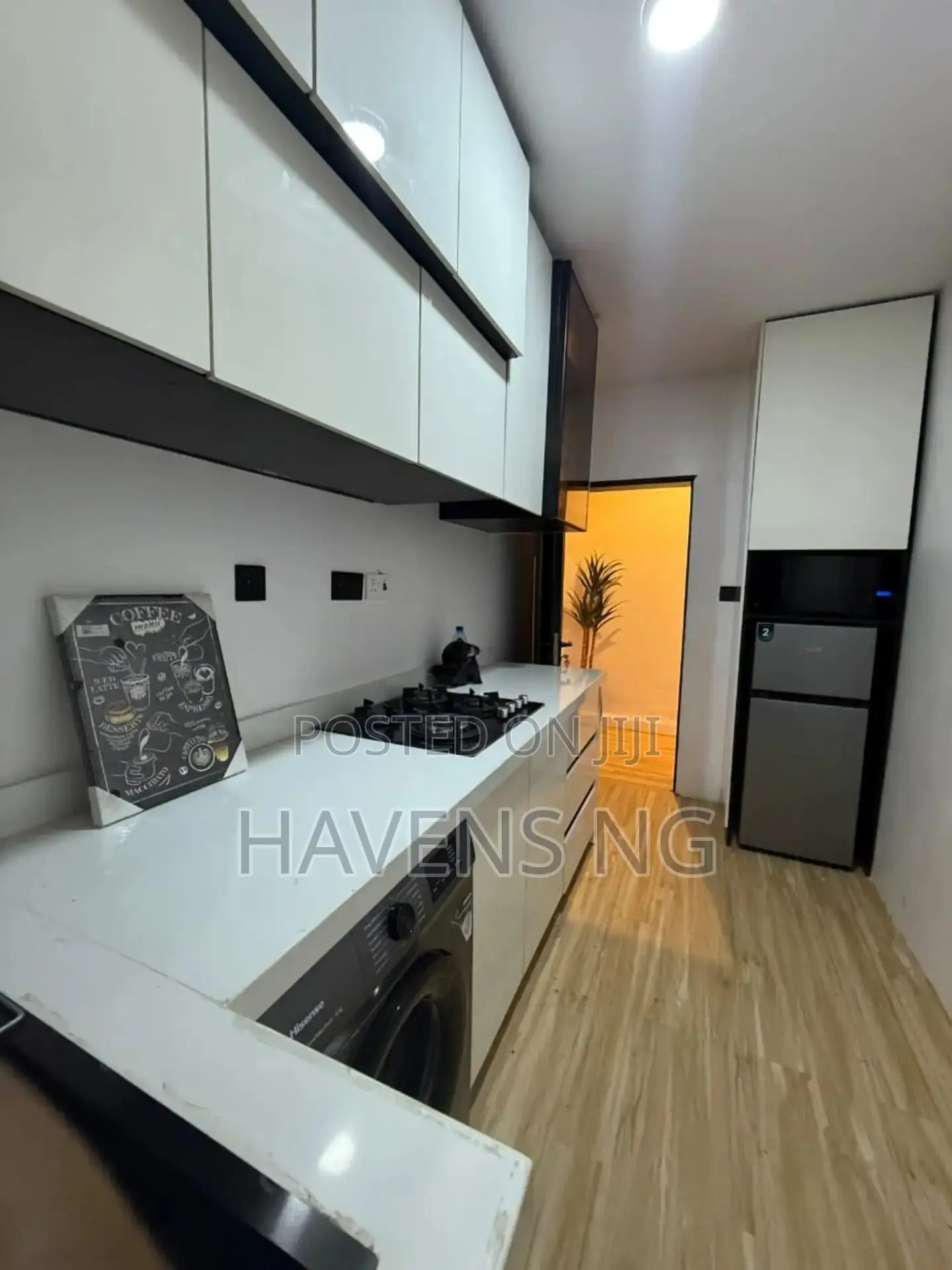 2-Bedroom Apartment in Onike, Yaba, Lagos in Onike
