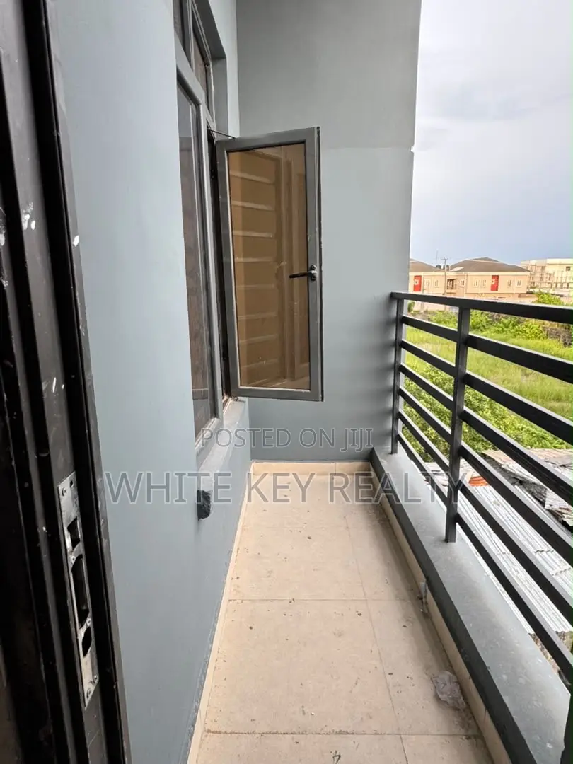 2bdrm Apartment in Lekki Scheme 2, Peninsula Estate for rent in Peninsula Estate