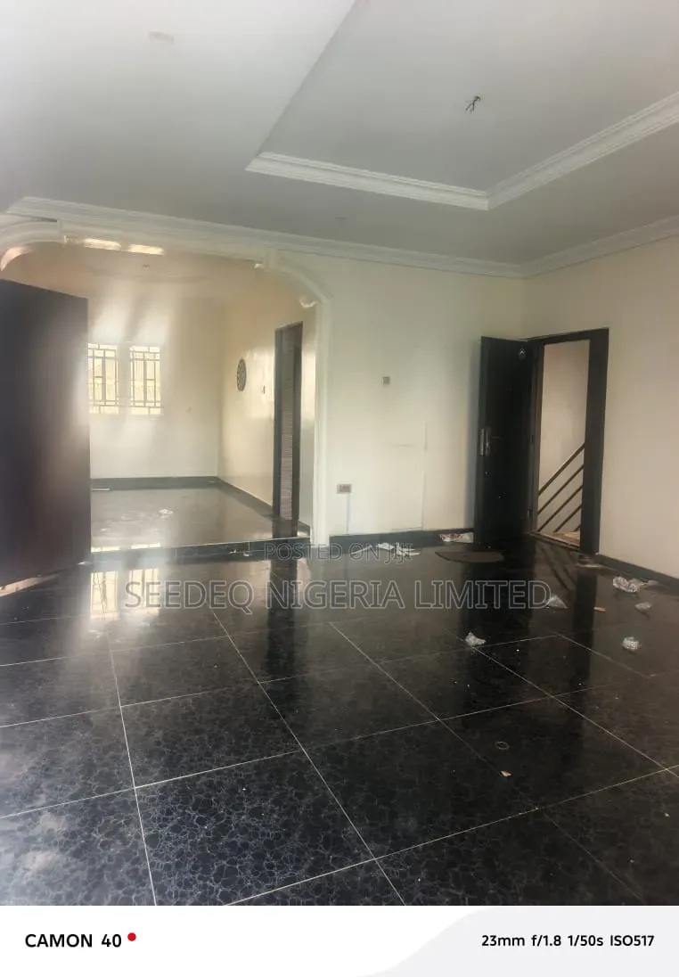 2bdrm Block of Flats in Unity Estate, Igbogbo for rent in Igbogbo