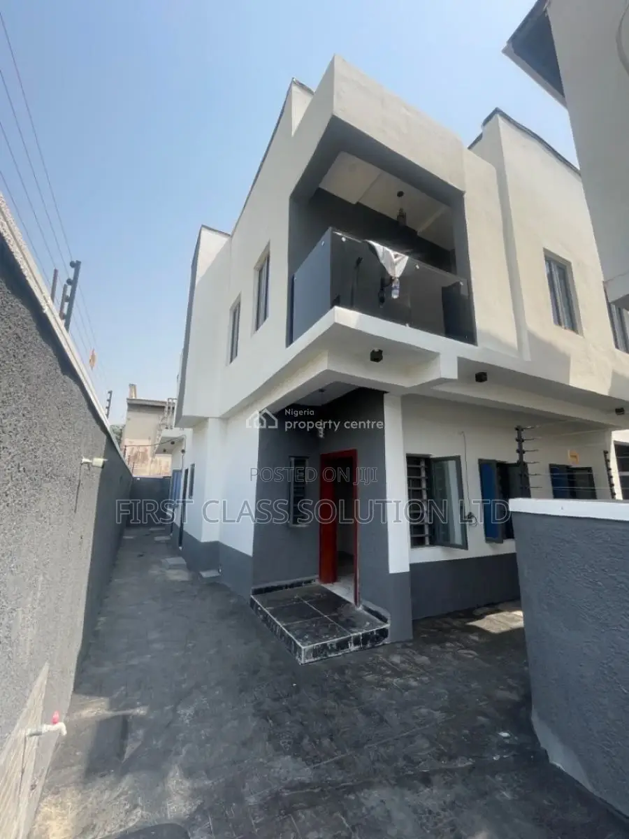5bdrm Duplex in Off Abraham for sale in Abraham Adesanya Estate