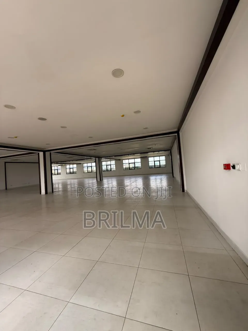 750 SQM of Office/Shop Space in Wuse 2 for RENT in Wuse 2