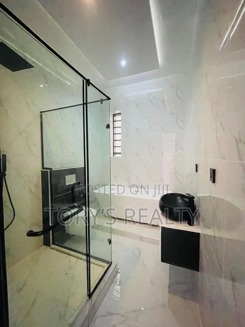 4bdrm Duplex in Ado / Ajah for sale in Ado / Ajah