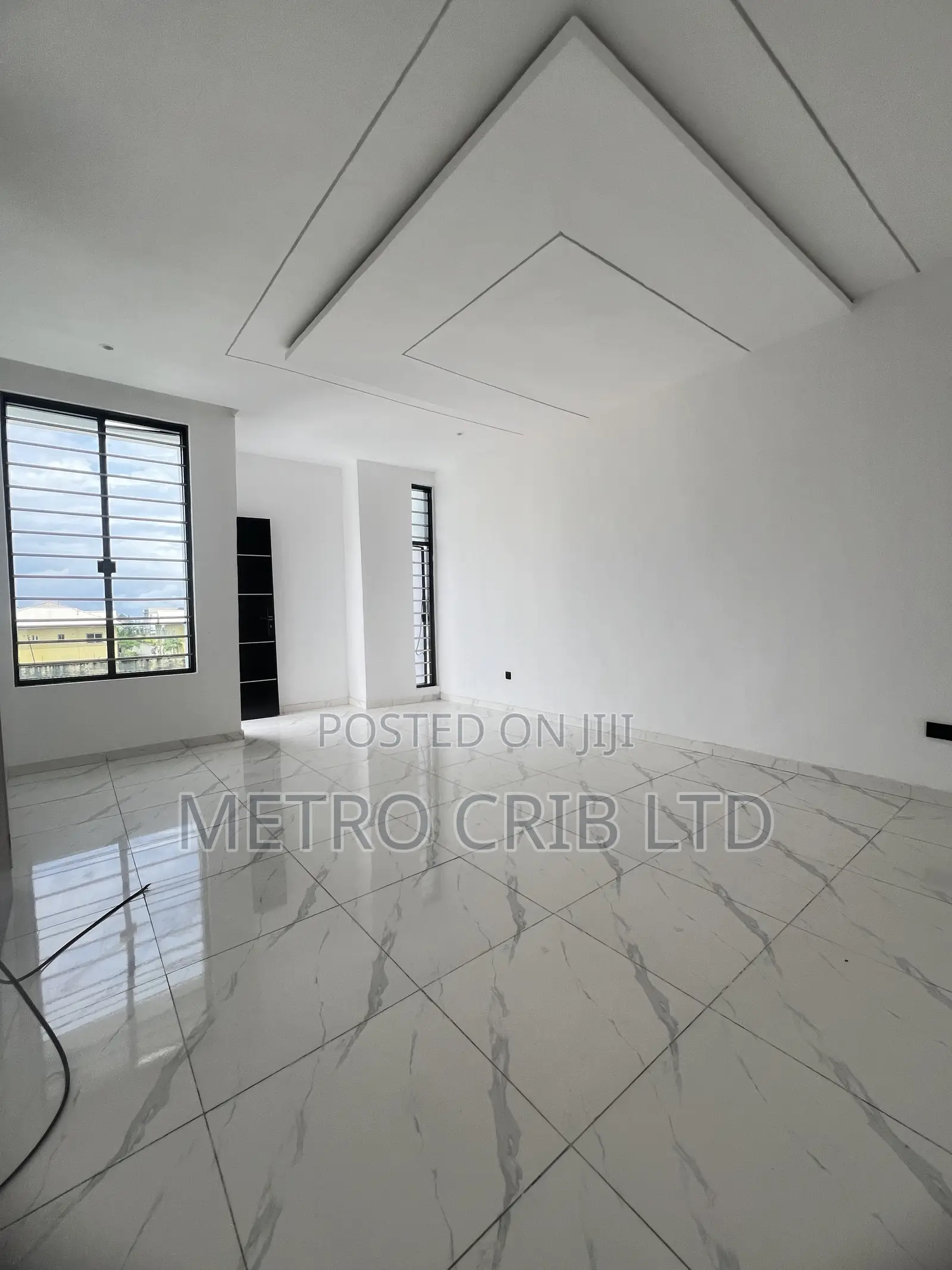 4bdrm Duplex in Hi Life Estate, Ogombo for sale in Ogombo