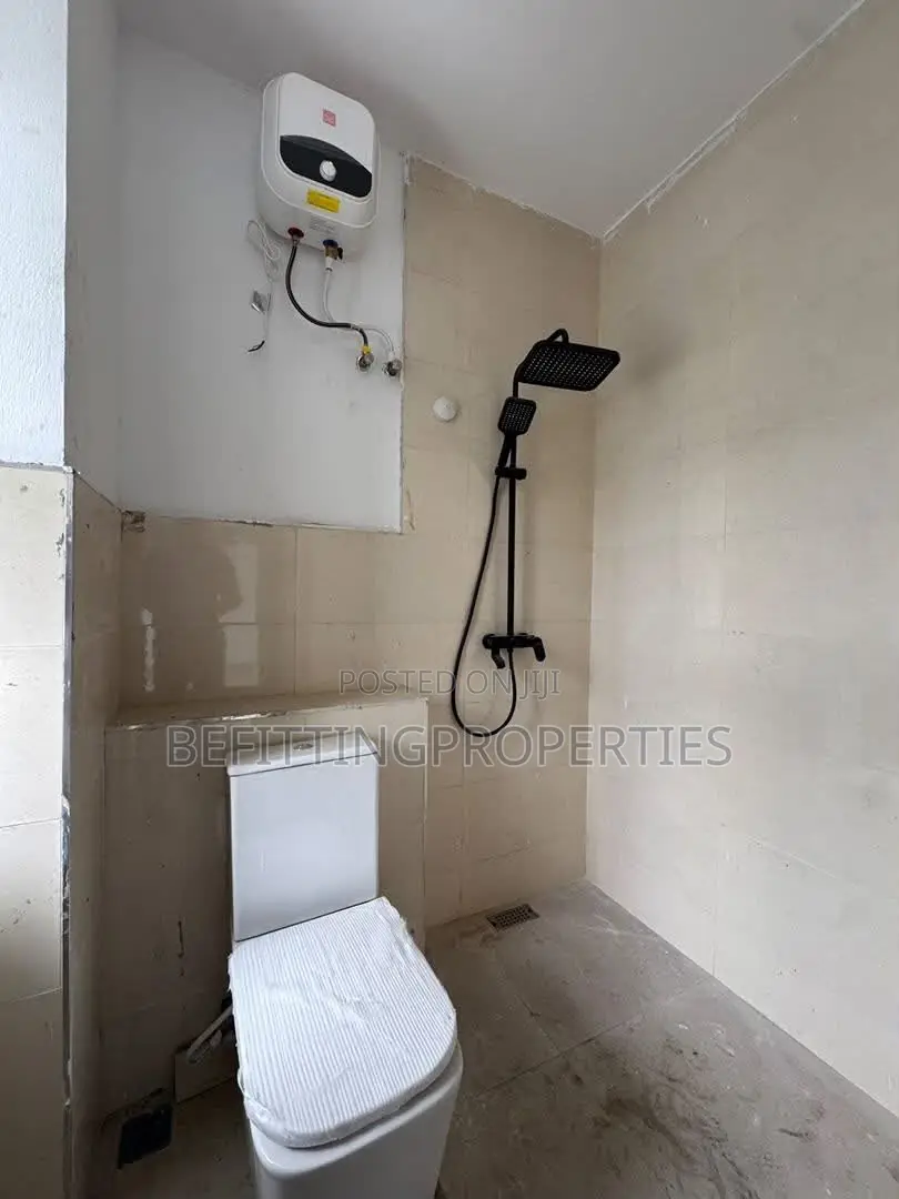 3bdrm Maisonette in Lekki for sale in Lekki