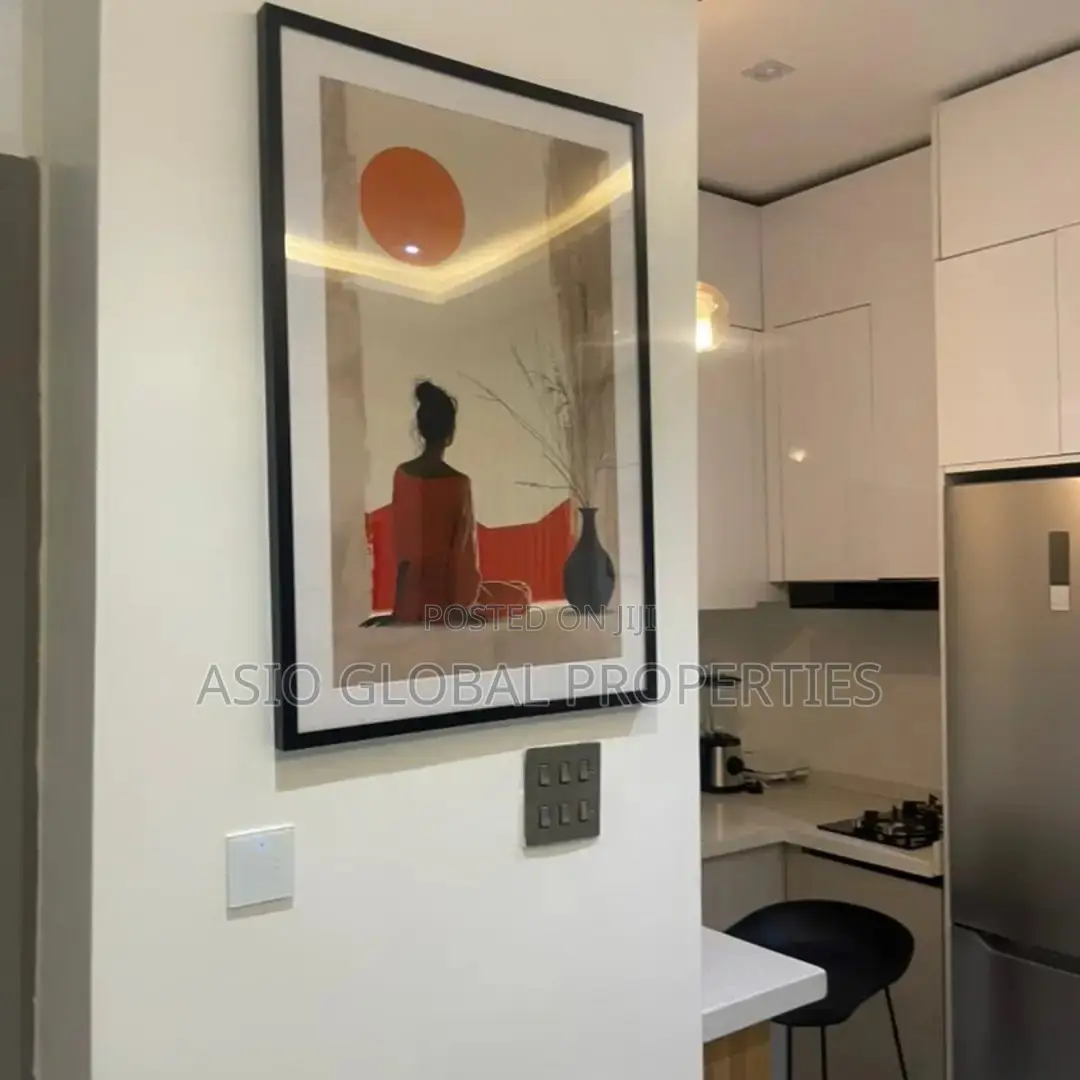 Cozy 1-Bedroom Apartment With Balcony/Ps5/Pool/Gym in Lekki Phase 1 in Lekki Phase 1