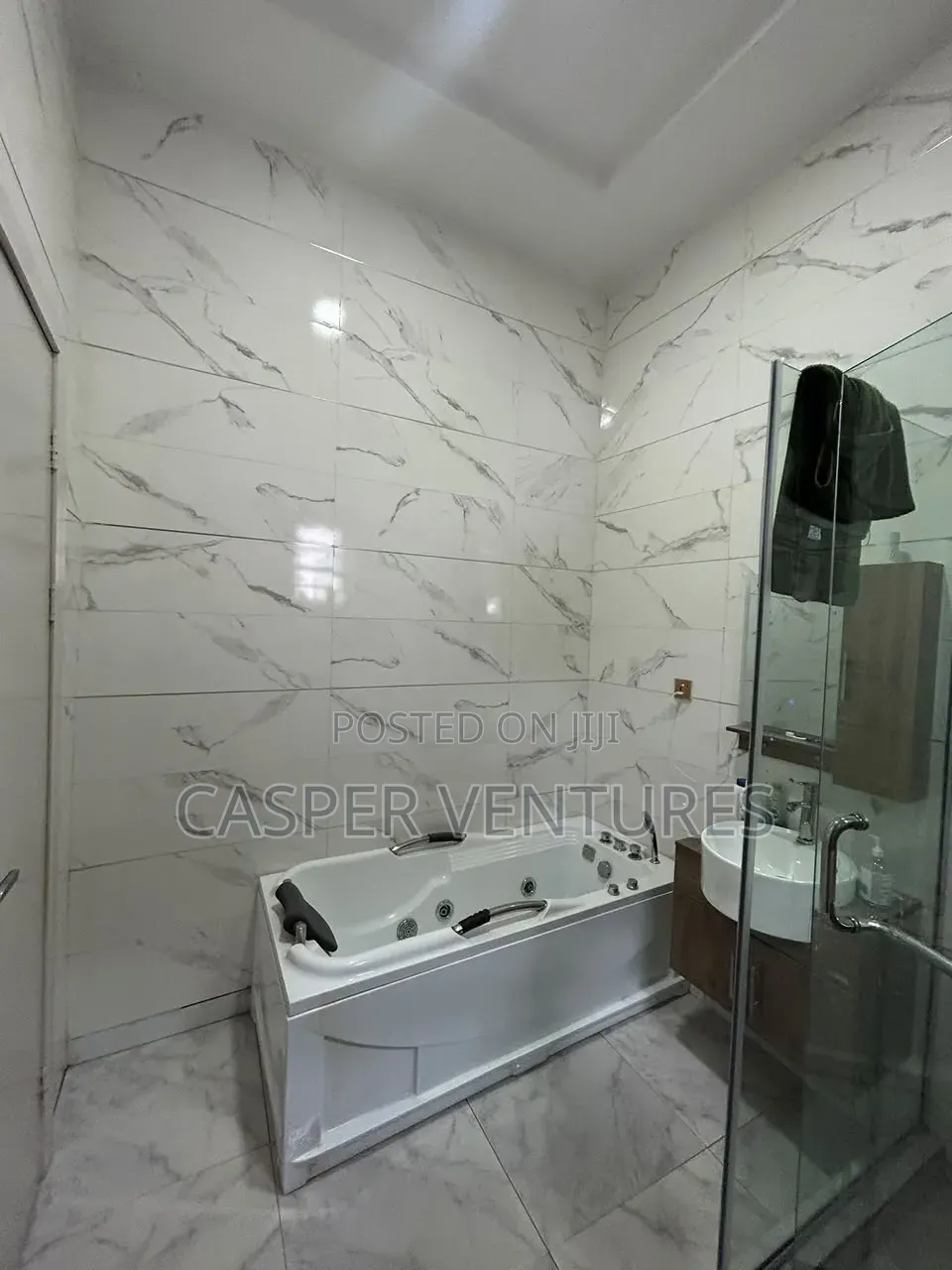 Uniquely-Designed Fancy 2bed Duplex in Lekki