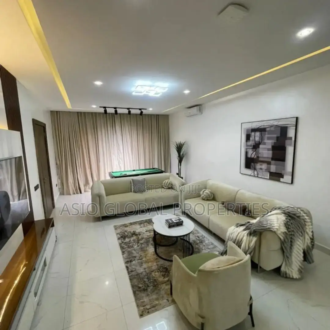3-Bedroom Apartment With Private Balcony/Snooker in Gwarimpa, Abuja in Gwarinpa