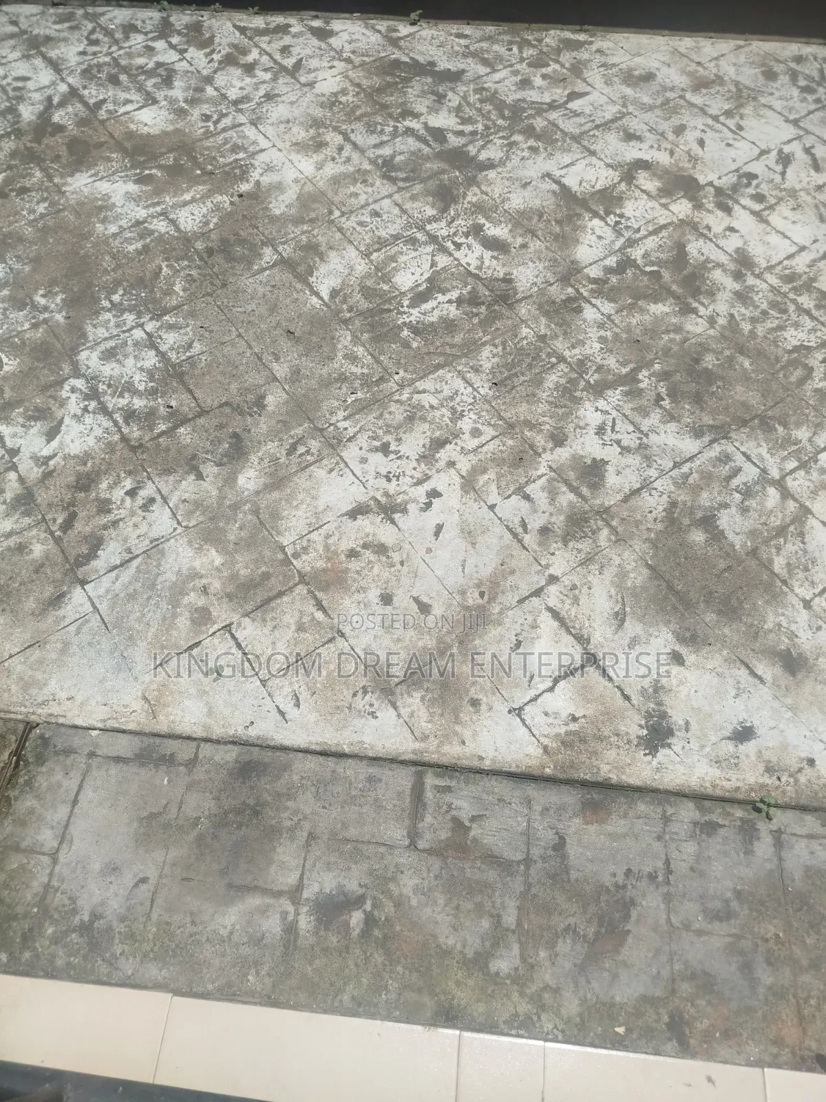 6bdrm Duplex in Ademola Adetokunbo for sale in Ademola Adetokunbo