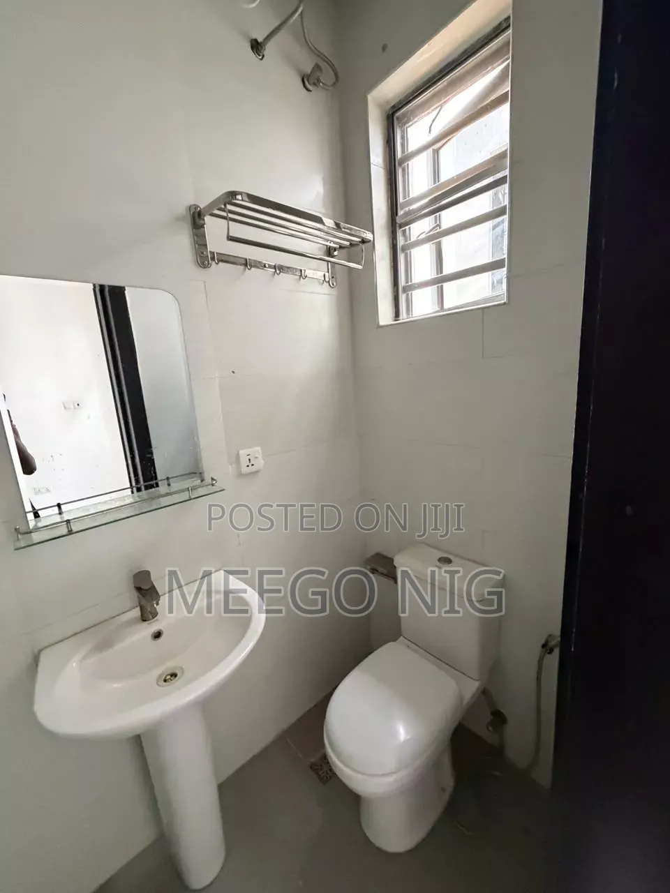 1bdrm Shared Apartment in Royal Pine Orchid for rent in Lekki Phase 2