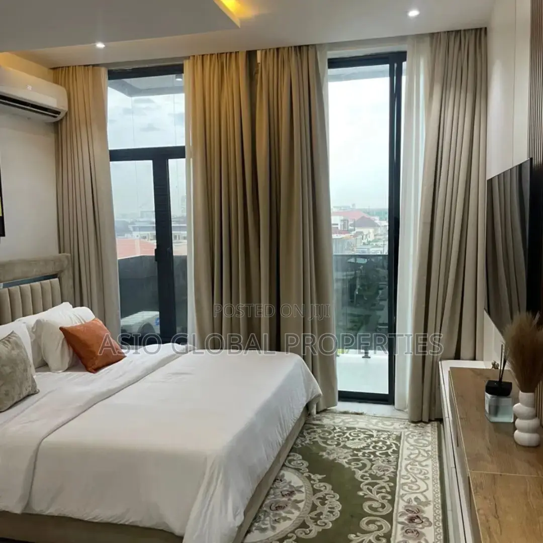CityView STUDIO Apartment With Balcony/Alexa/Pool/Gym in Lekki Phase 1 in Lekki Phase 1