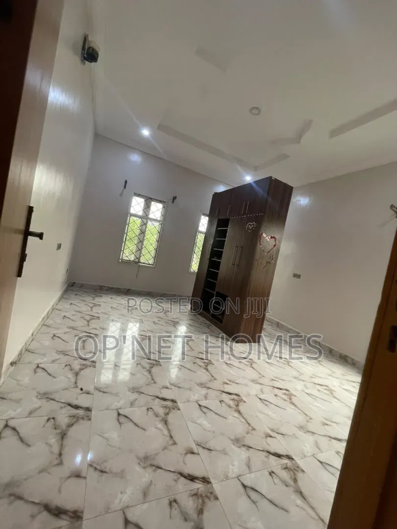 Furnished 4bdrm Duplex in Akure for sale in Akure