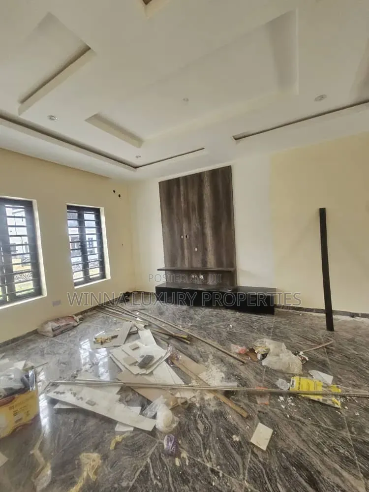 2bdrm Duplex in Behind Shafa Filling, Lugbe District for rent in Lugbe District