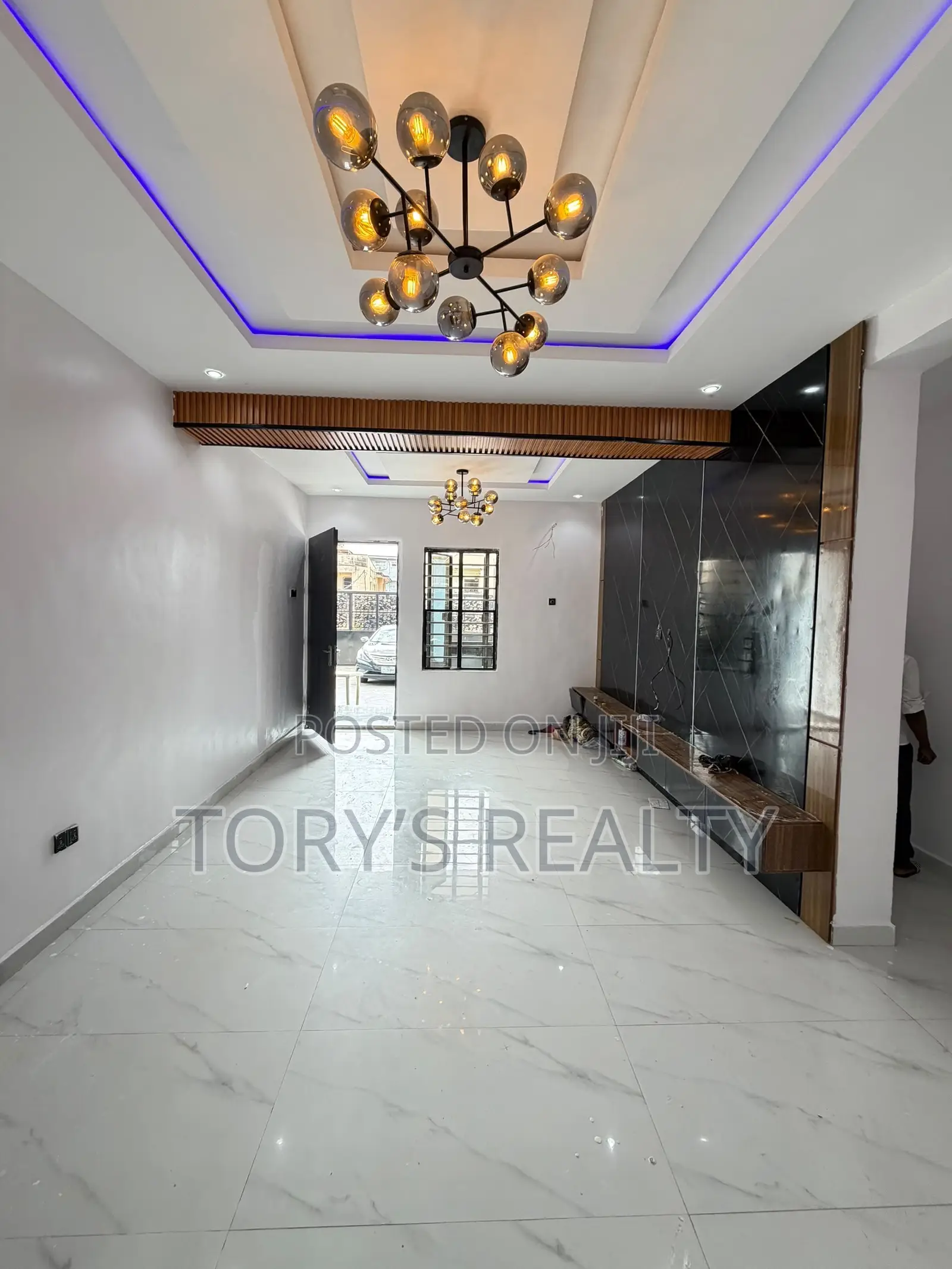 2bdrm Apartment in Igbo-efon for rent in Igbo-efon