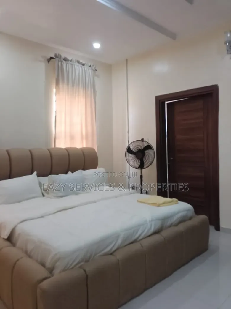 Furnished 4bdrm Duplex in Gated And Secured, Chevron for rent in Chevron