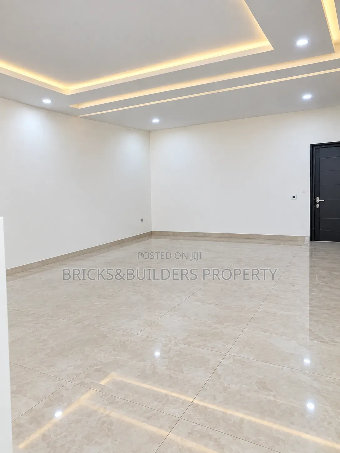 4bdrm Duplex in Kado for sale in Kado
