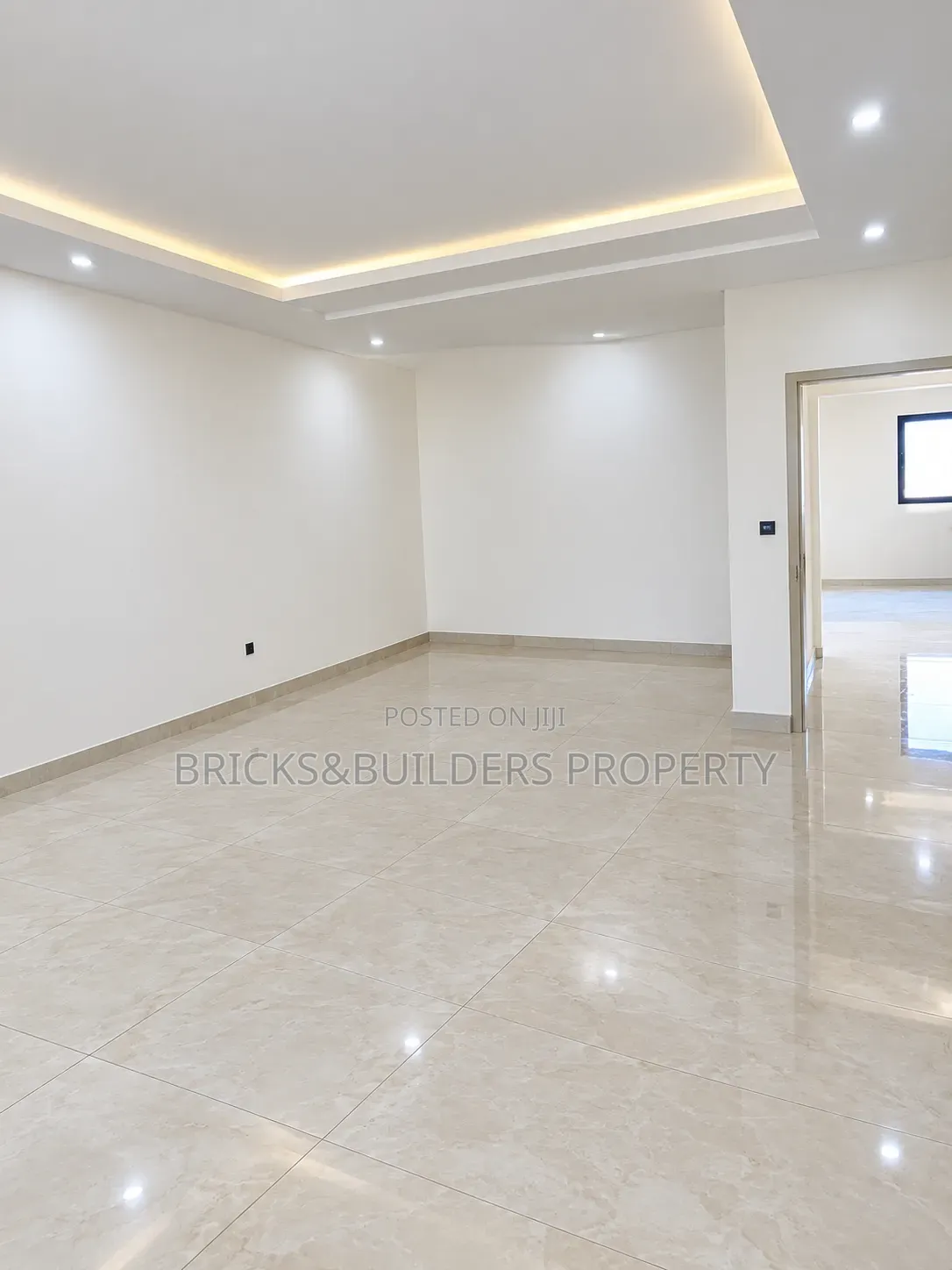 4bdrm Duplex in Kado for sale in Kado