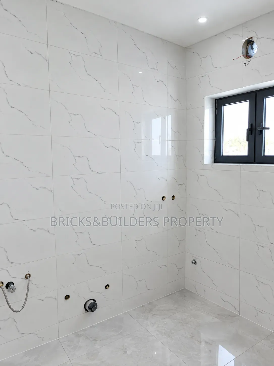 4bdrm Duplex in Kado for sale in Kado