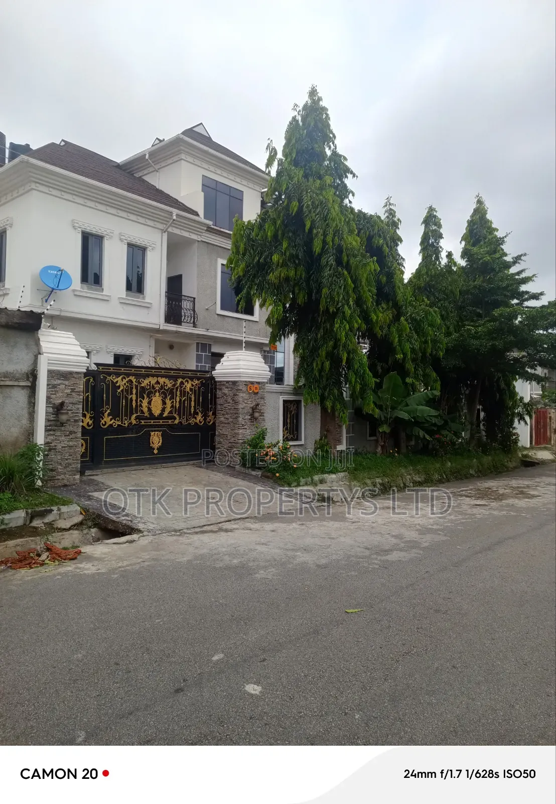 6bdrm Duplex in Gwarinpa.War College, Bunkoro for sale in Bunkoro