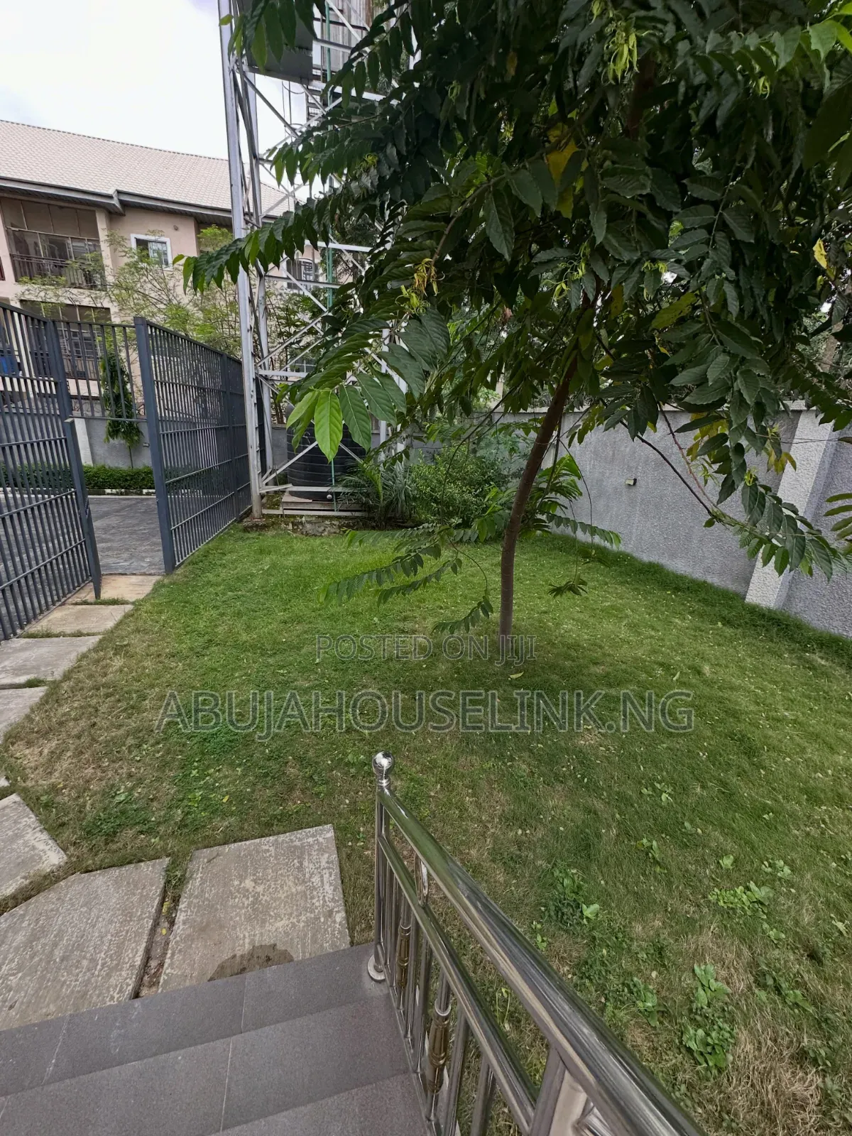 4bdrm Duplex in Utako Abuja for sale in Utako