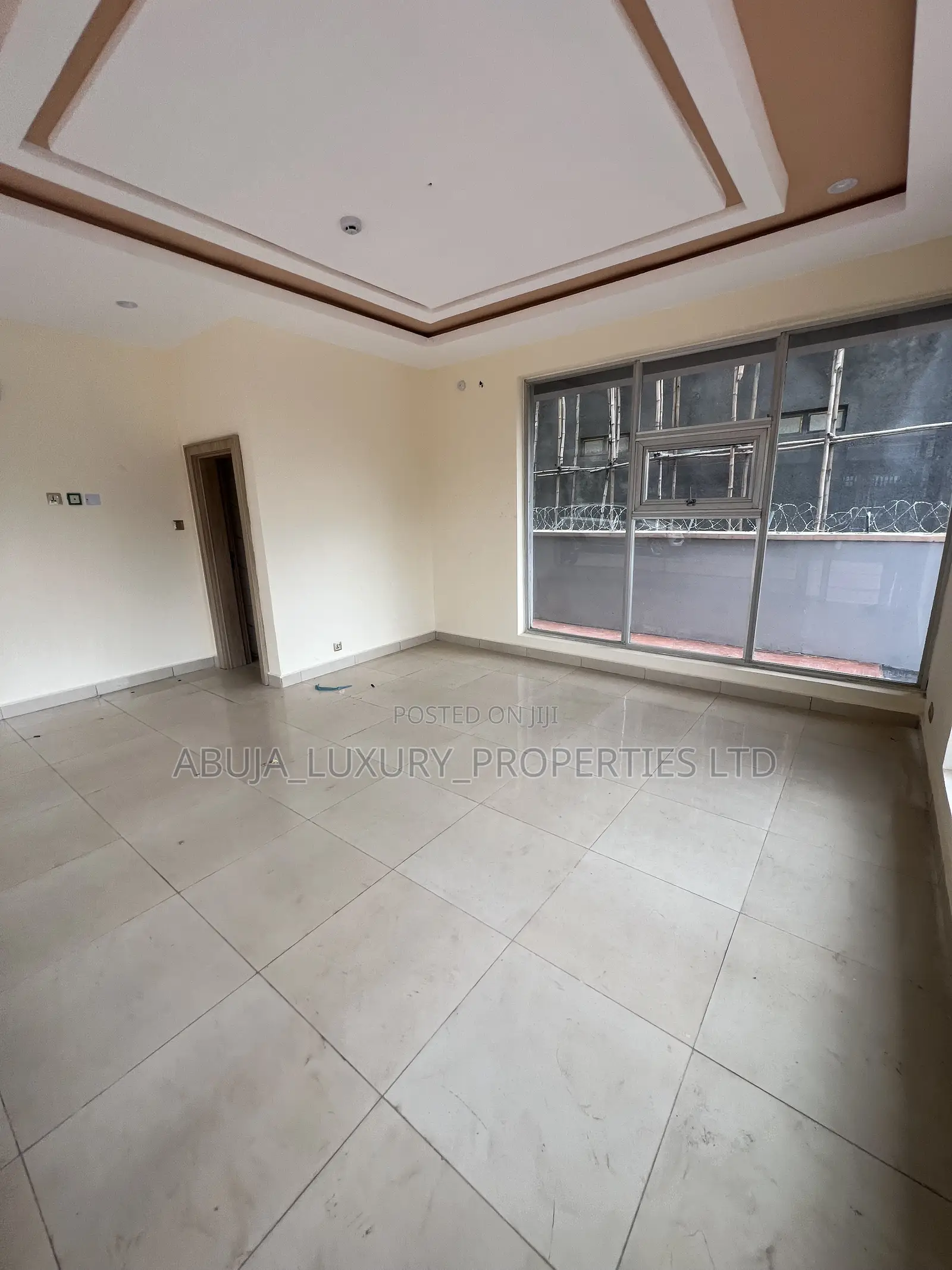 Shop Office for Rent at Gwarimpa 6th Avenue in Gwarinpa