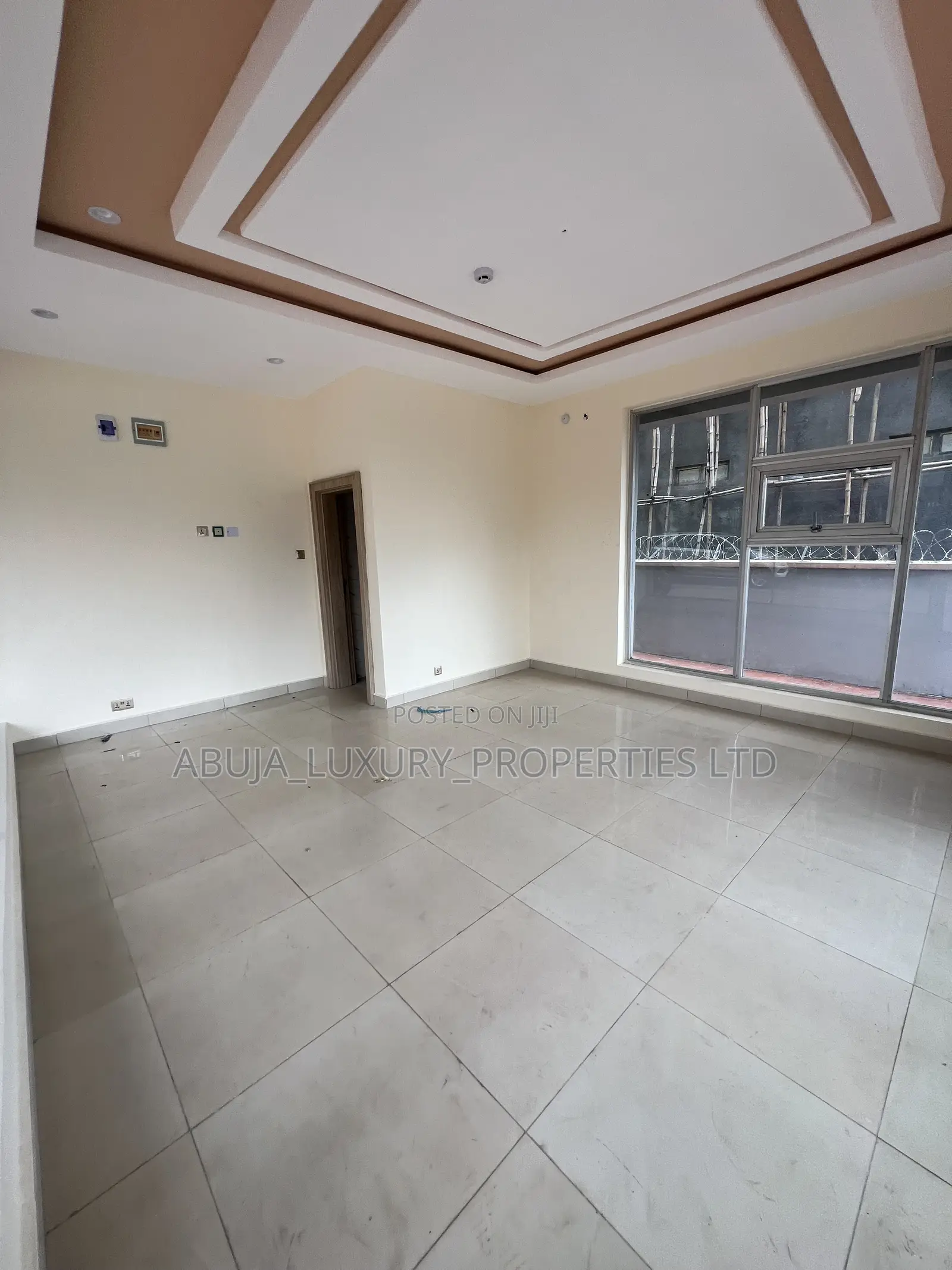 Shop Office for Rent at Gwarimpa 6th Avenue in Gwarinpa