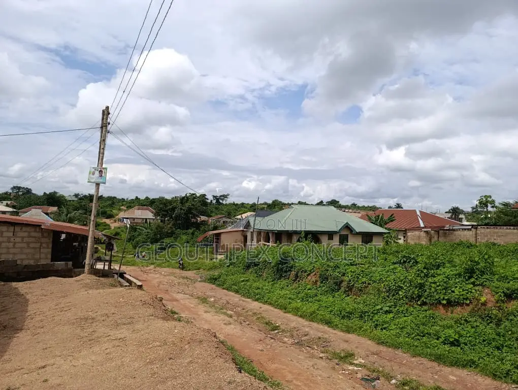 3bdrm Bungalow in Ojoo for sale in Ojoo