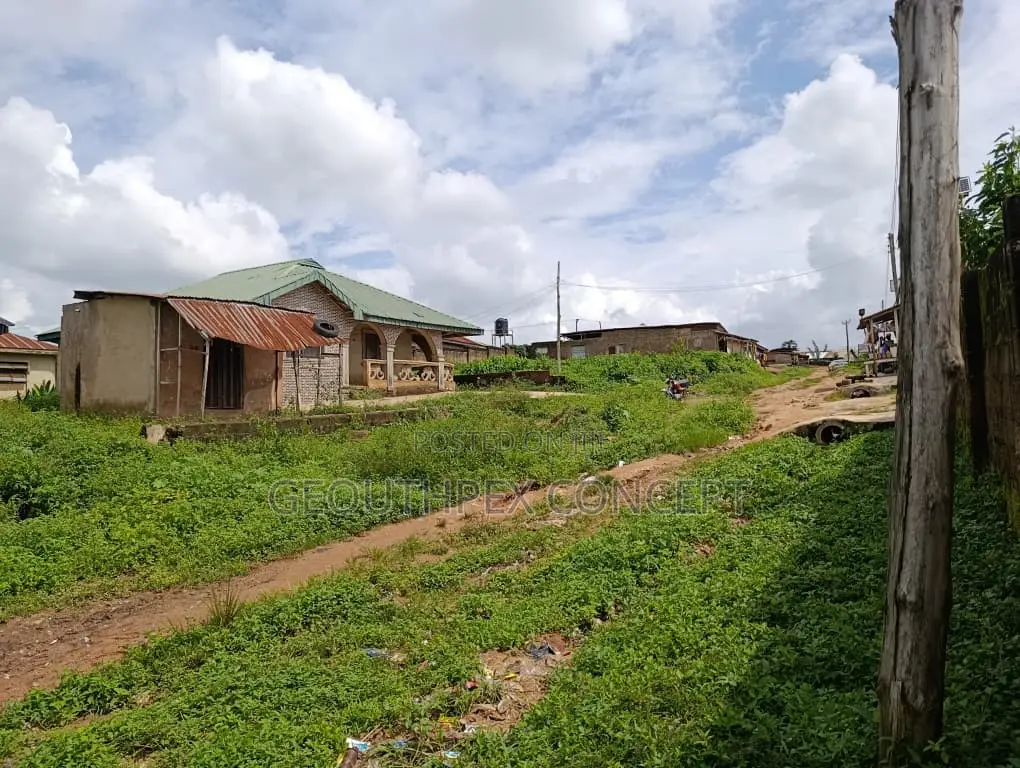 3bdrm Bungalow in Ojoo for sale in Ojoo