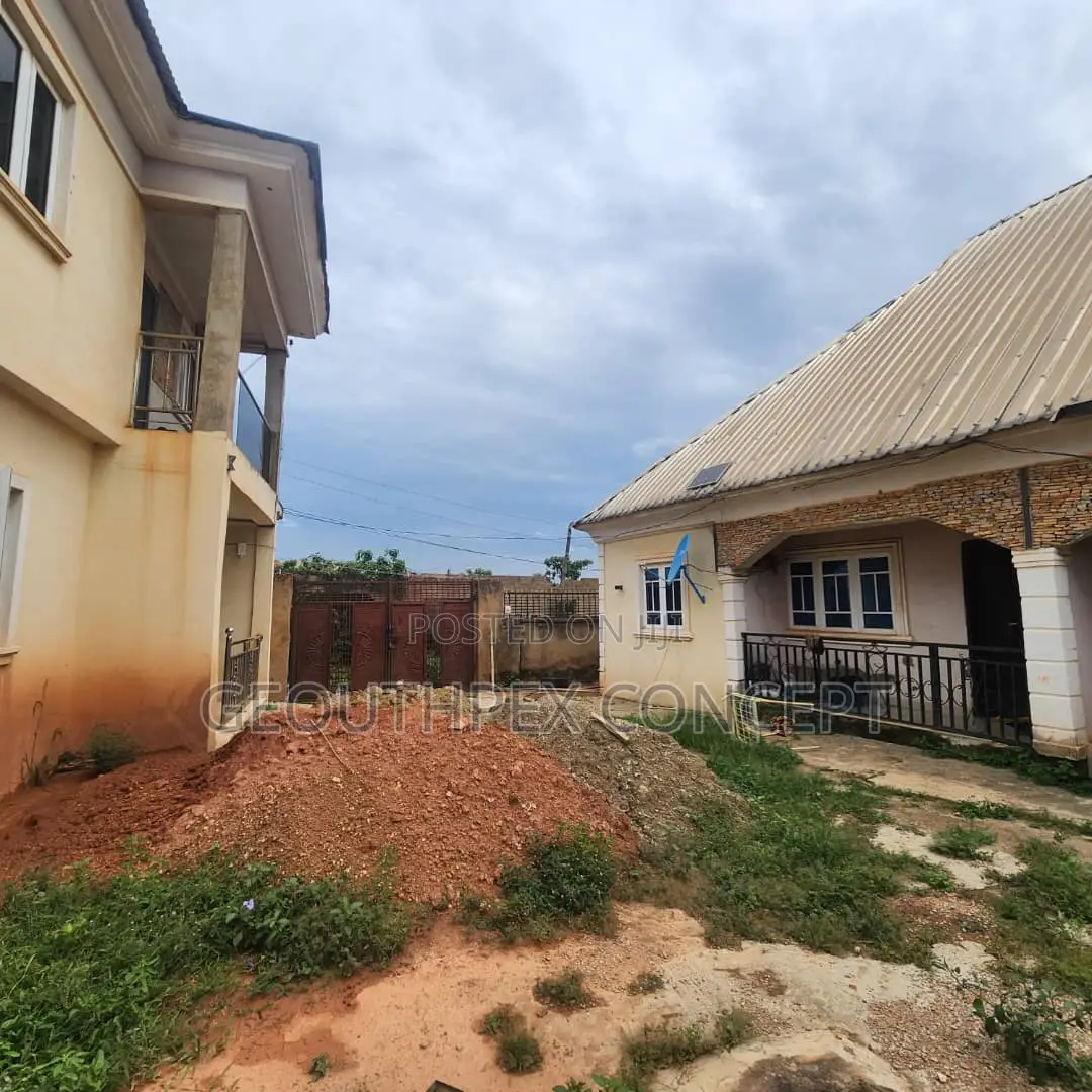 2bdrm Block of Flats in Akobo for sale in Akobo