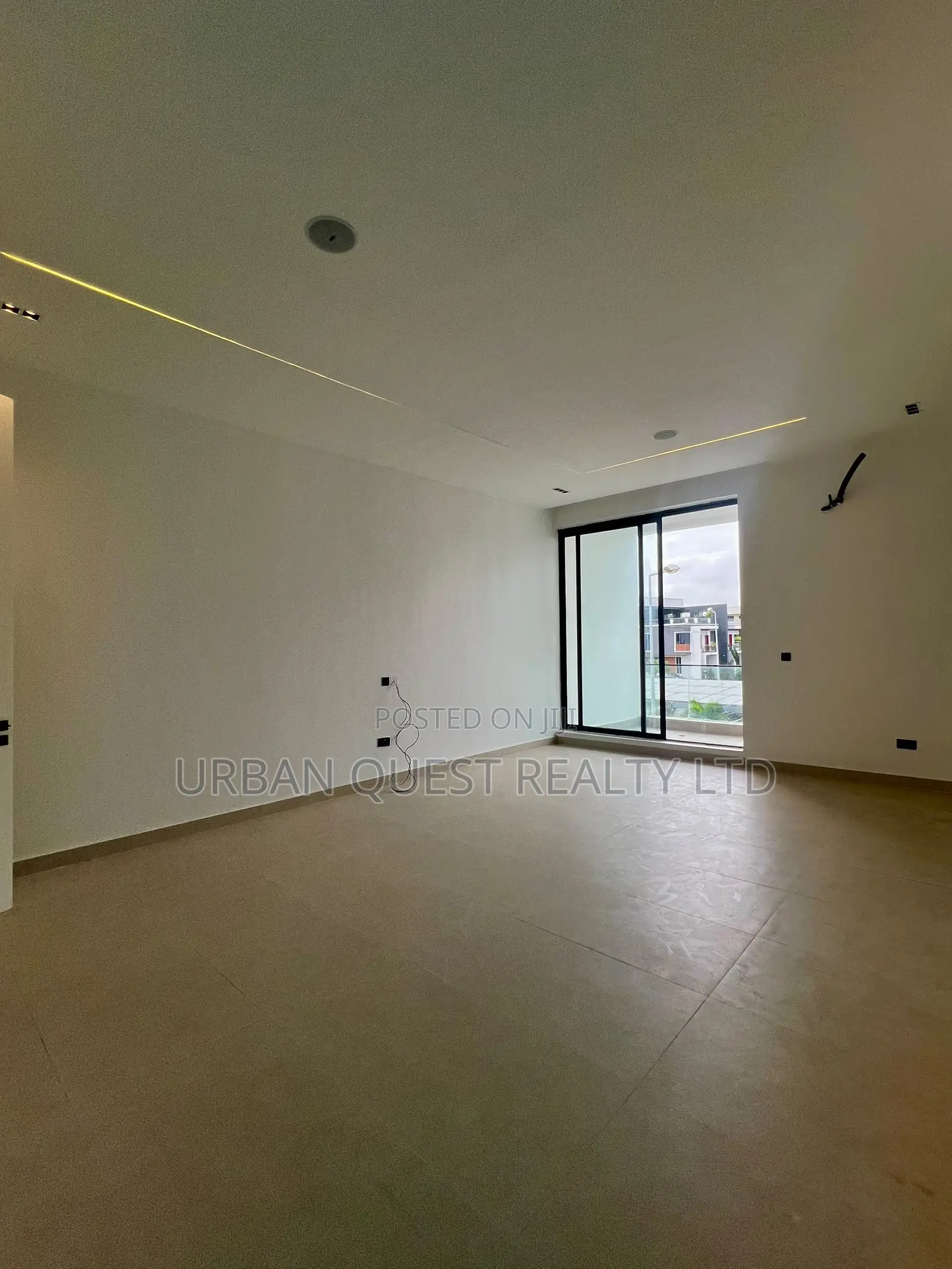 5bdrm Duplex in Ikate Lekki for sale in Ikate