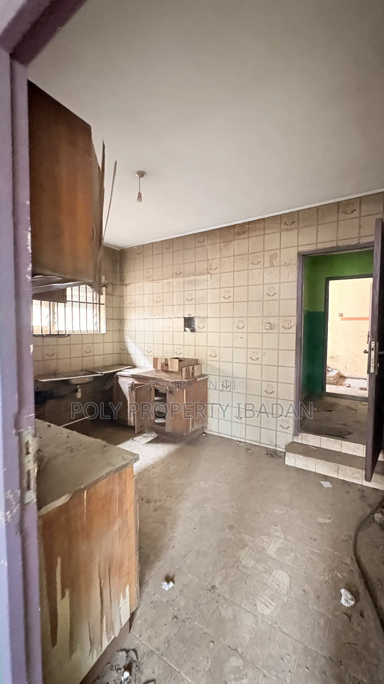 3bdrm Duplex in Ajeigbe, Rind Road for sale in Rind Road