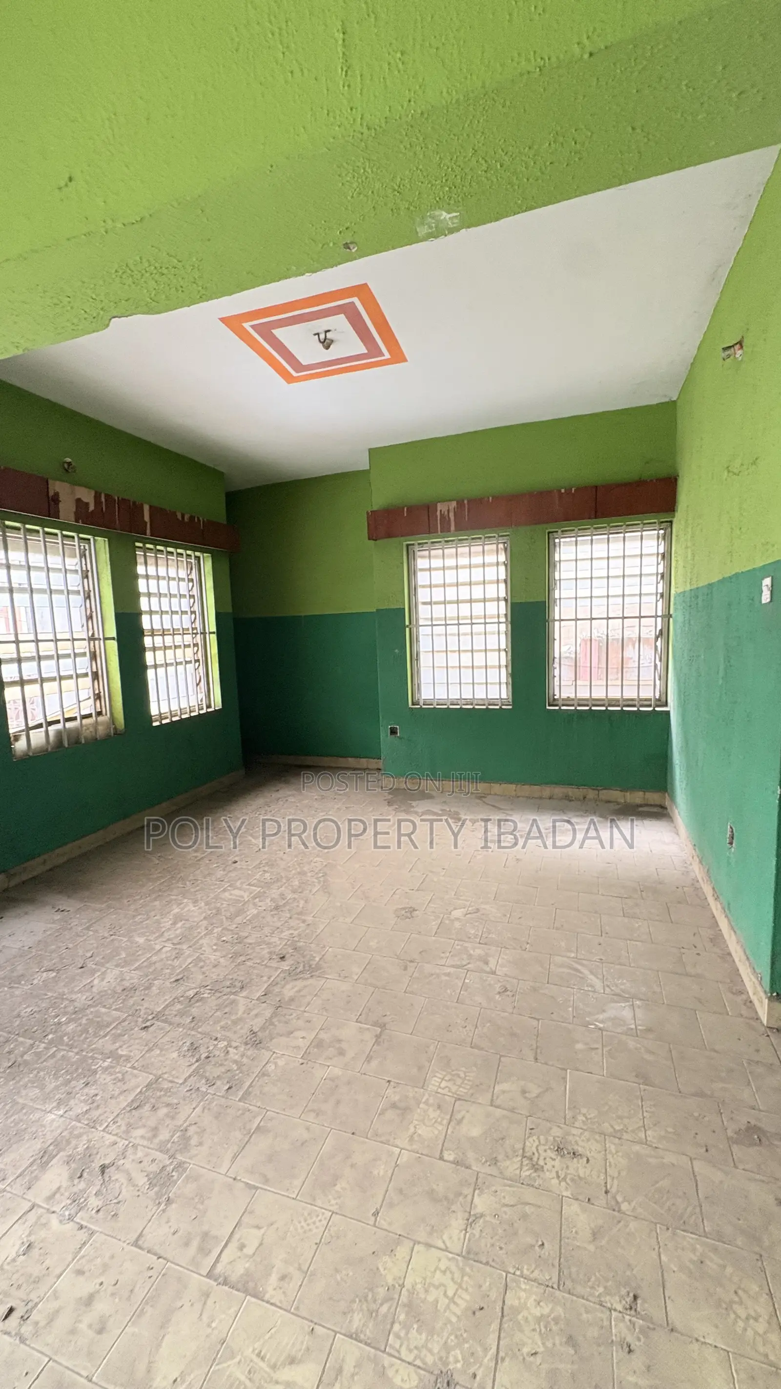 3bdrm Duplex in Ajeigbe, Rind Road for sale in Rind Road