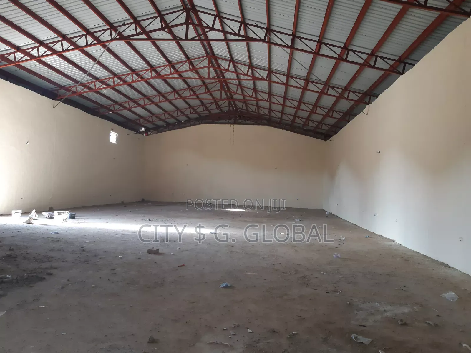 Warehouse in Kubwa Express Way in Kubwa