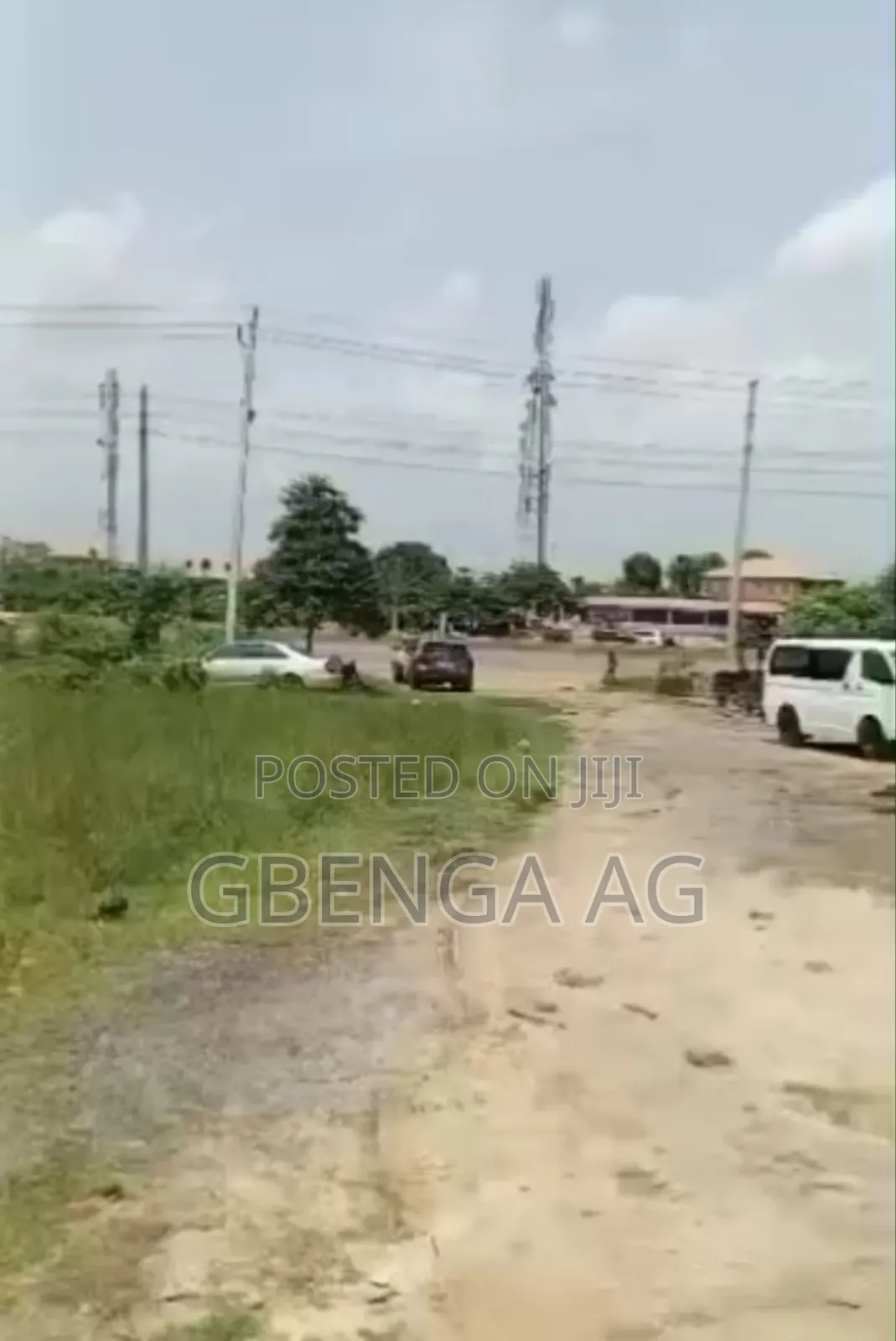 11 Acres of Land Facing Lagos-Ibadan Expressway for Sale in Obafemi-Owode