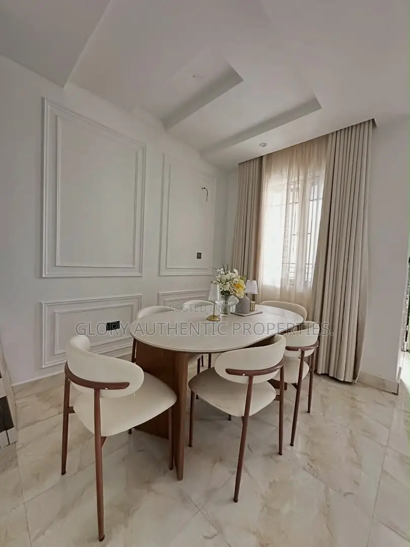 Furnished 2bdrm Apartment in Idu-Karmo Abuja. for sale in Karmo