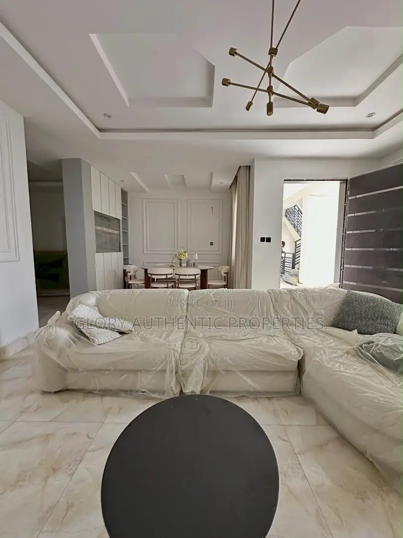 Furnished 2bdrm Apartment in Idu-Karmo Abuja. for sale in Karmo