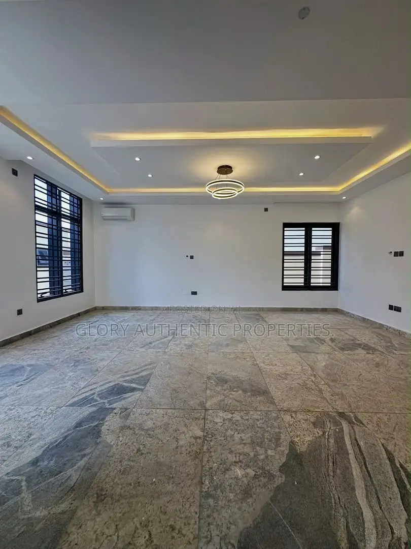 4bdrm Duplex in Life Camp for sale in Life Camp