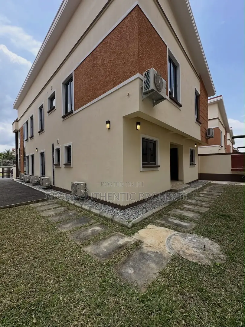 4bdrm Duplex in Life Camp for sale in Life Camp