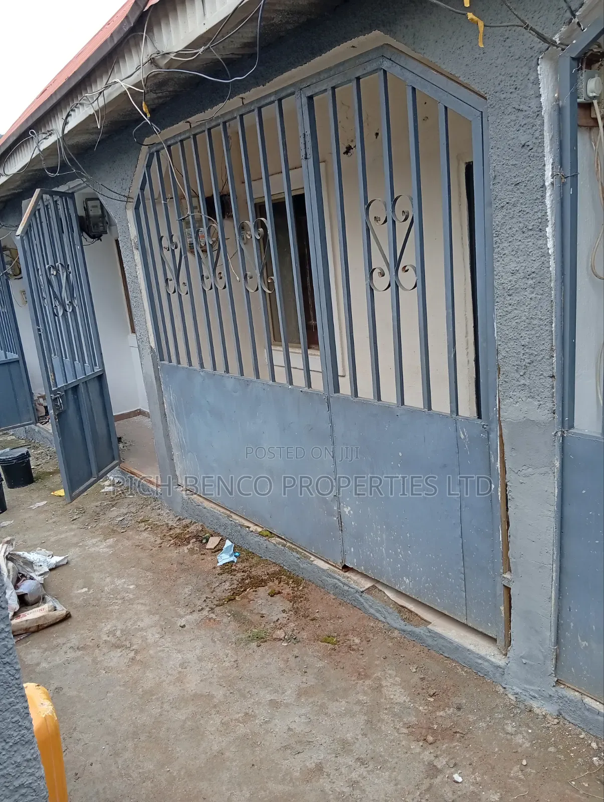 Studio Apartment in Obasanjo Road, Dutse-Alhaji for rent in Dutse-Alhaji