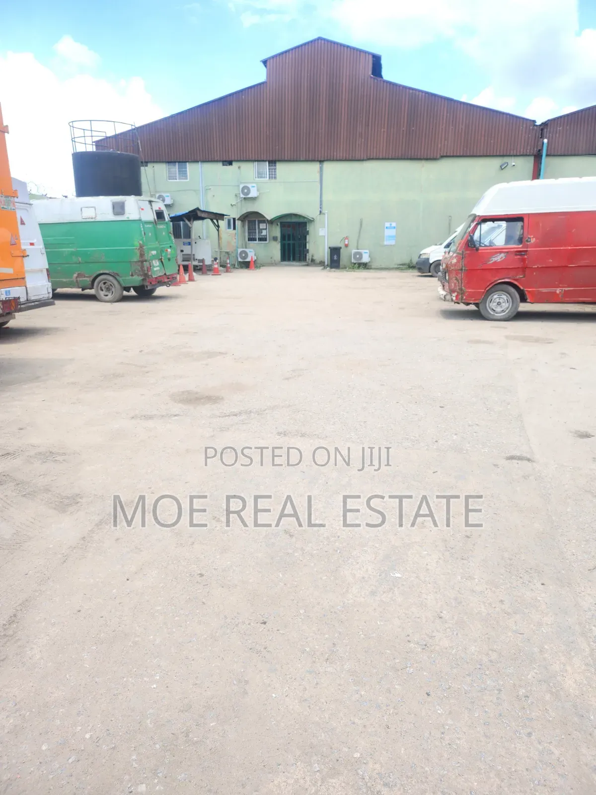 Massive Warehouse on 3.8 Acres - Ojota, Lagos in New Garage / Ojota