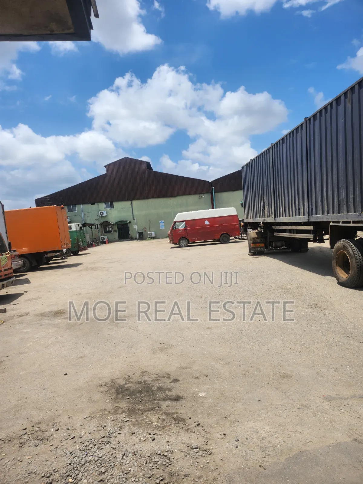 Massive Warehouse on 3.8 Acres - Ojota, Lagos in New Garage / Ojota