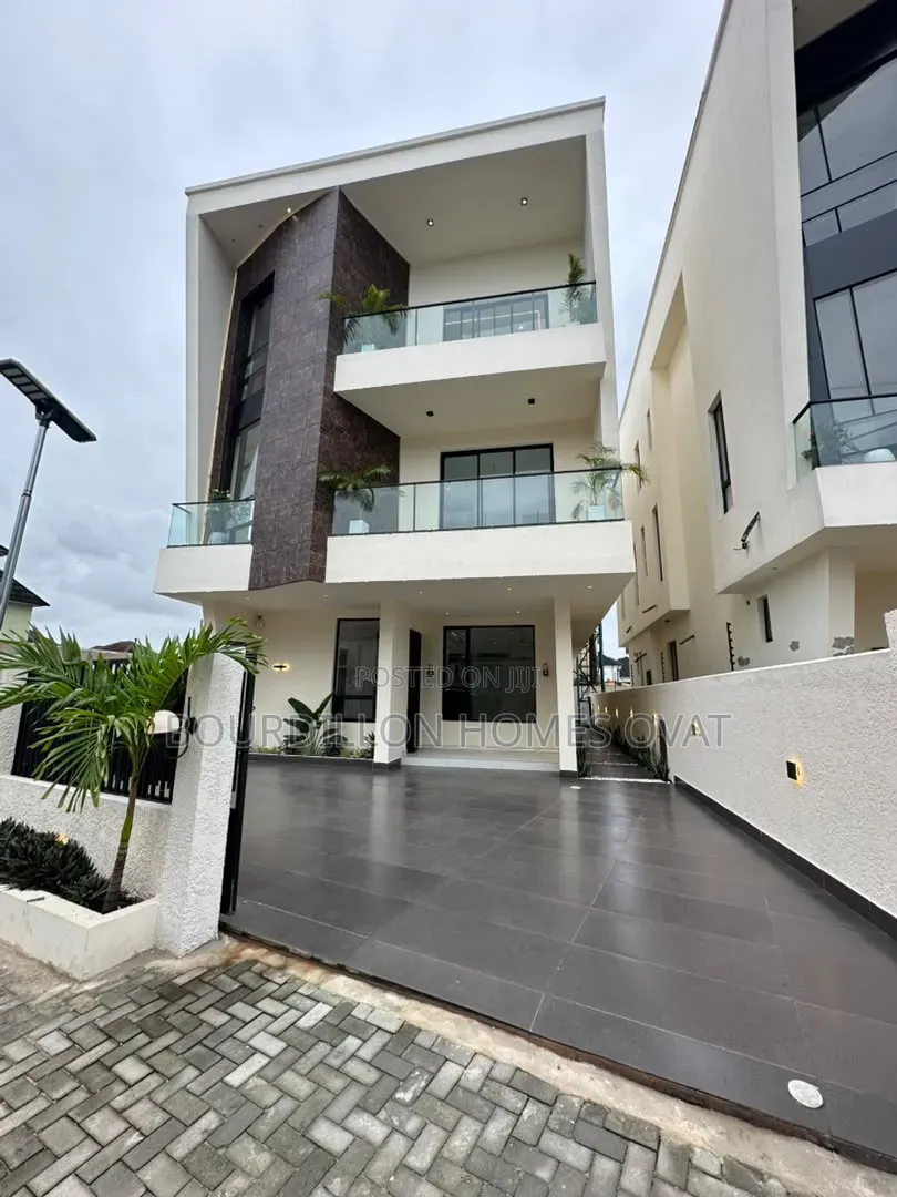 4bdrm Duplex in Orchid Lekki Lagos for sale in Lekki Expressway