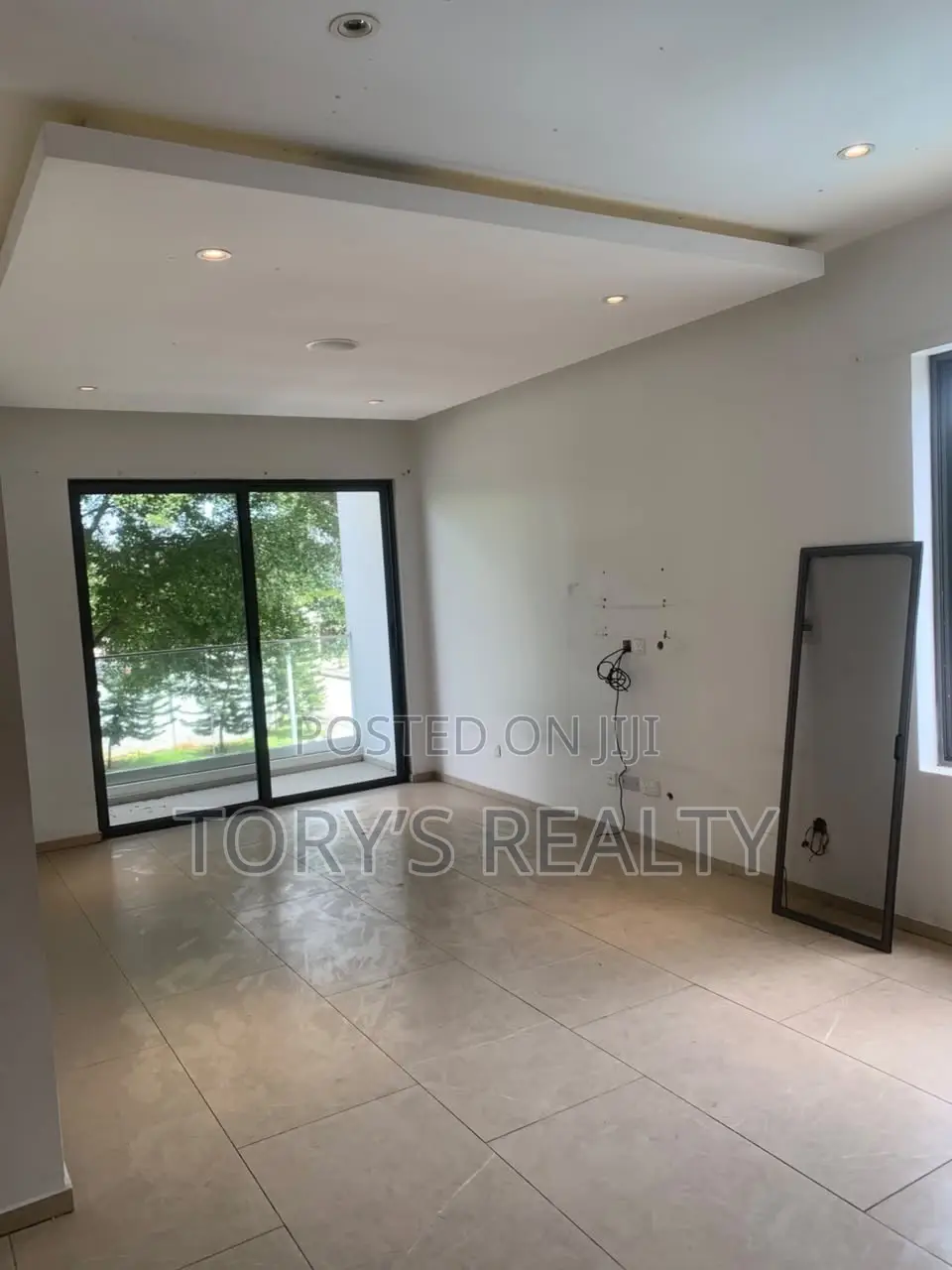 4bdrm Duplex in Banana Island for rent in Banana Island