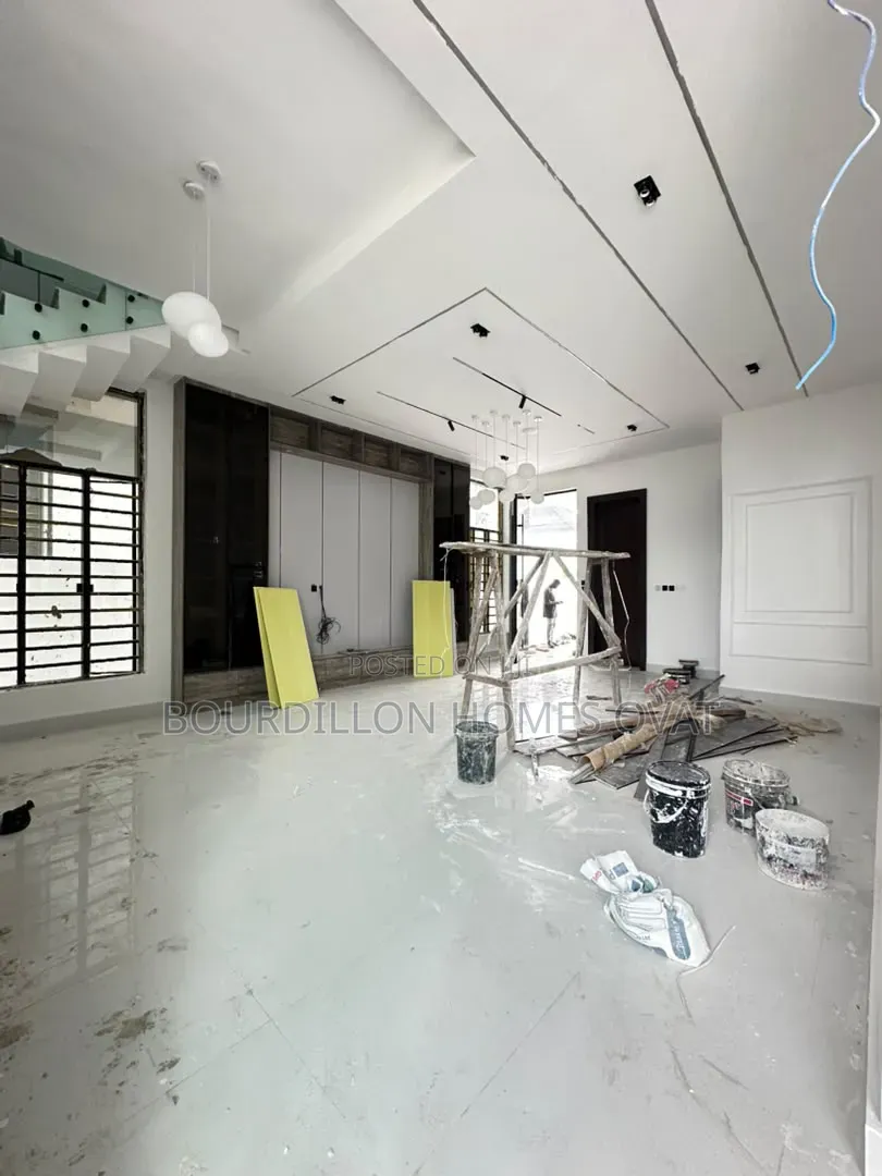 4bdrm Duplex in Orchid Lekki Lagos for sale in Lekki Expressway