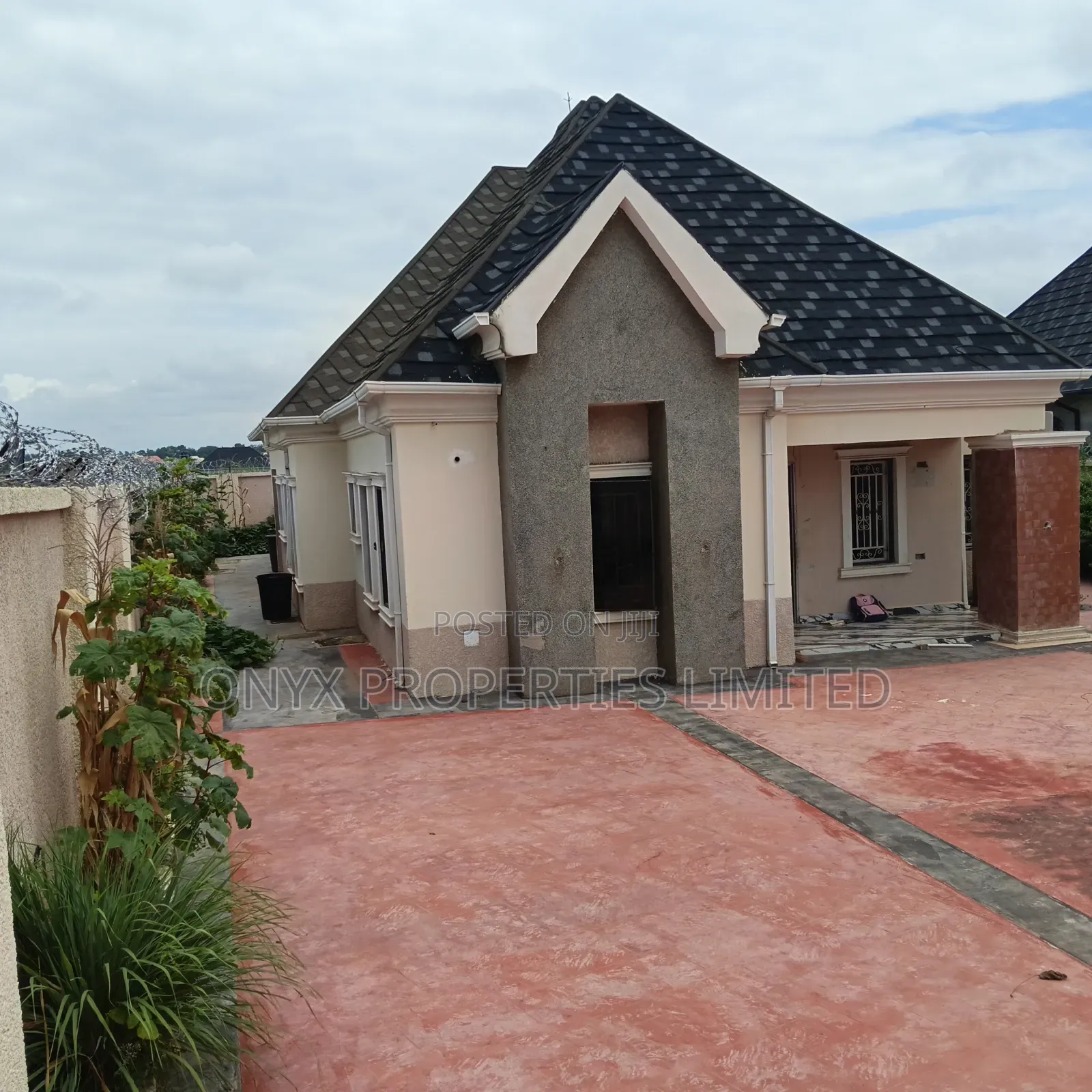 Furnished 4bdrm House in Karu-Nasarawa for sale in Karu-Nasarawa