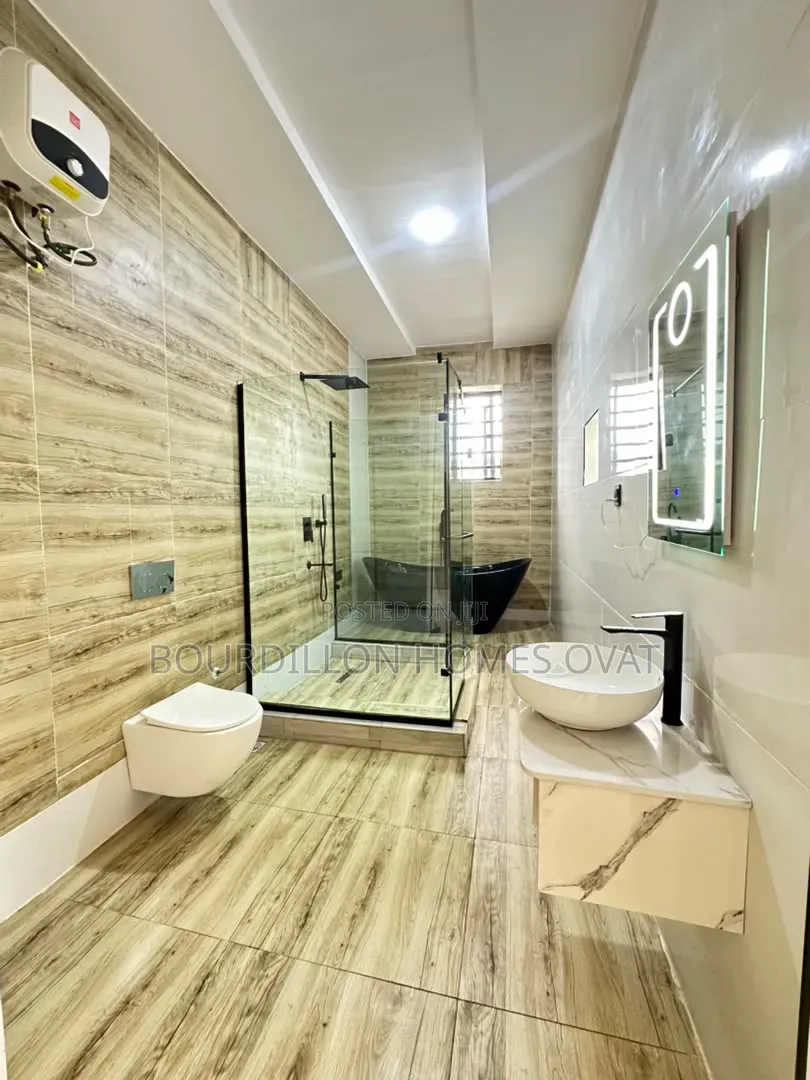 4bdrm Duplex in Ajah Lagos for sale in Ado / Ajah