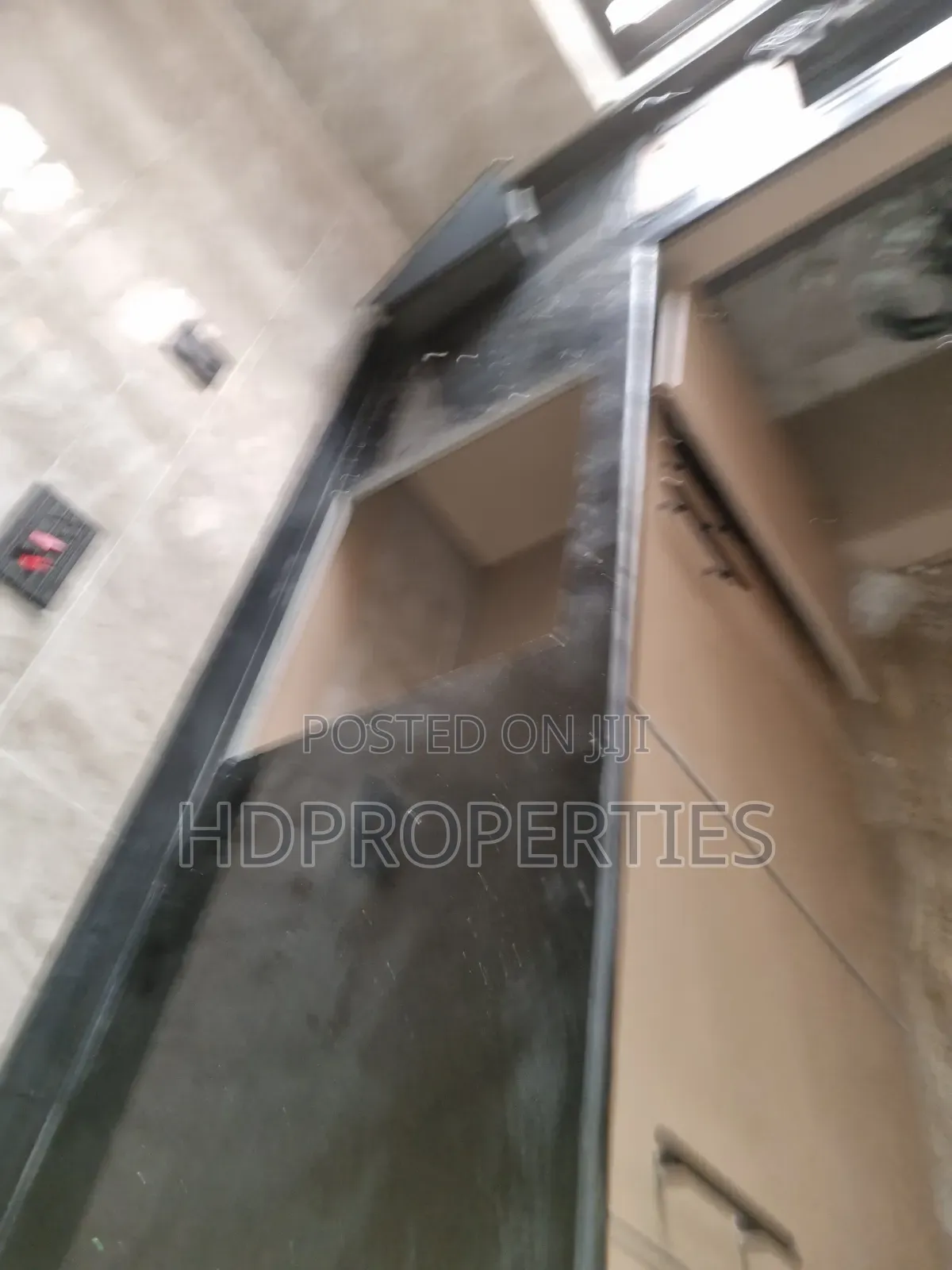 1bdrm Shared Apartment in Westend Estate, Lagos Island / Lagos Island in Lagos Island / Lagos Island