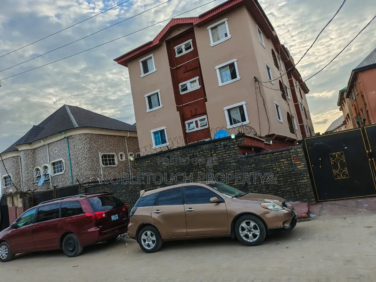 10bdrm Block of Flats in Satellite Town Lagos for sale in Satellite Town